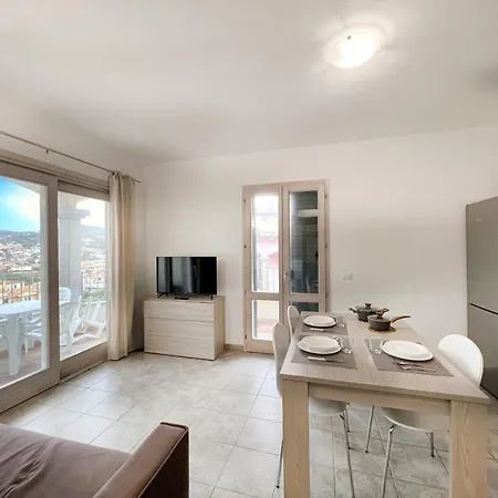 Apartment Affittimoderni Les Bouganvilles - Csbo