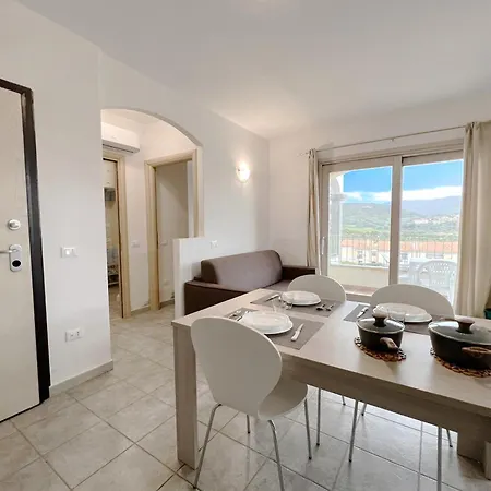 Apartment Affittimoderni Les Bouganvilles - Csbo